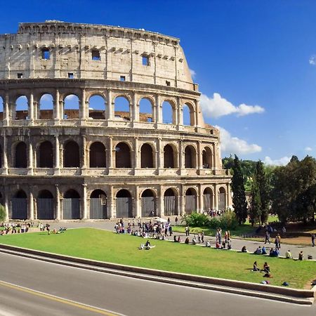 Golden Luxury Home - San Giovanni - 10 Min To Basilica Of San Giovanni - 25 Min To Colosseum Rome Exterior photo