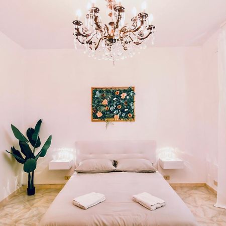 Golden Luxury Home - San Giovanni - 10 Min To Basilica Of San Giovanni - 25 Min To Colosseum Rome Exterior photo